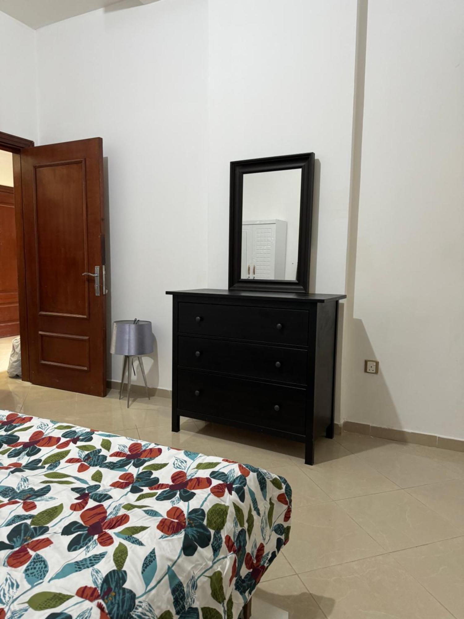 One Bhk - Spacious & Entire Place Apartment Abu Dhabi Exterior photo